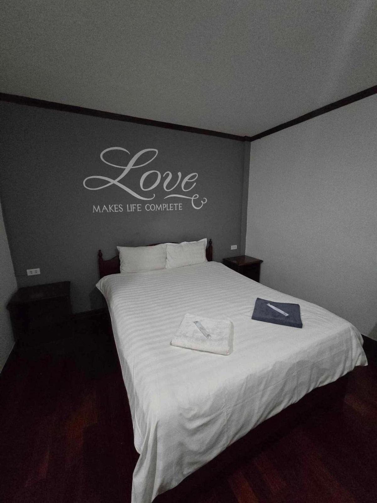 Davika Hotel Wientian Zewnętrze zdjęcie