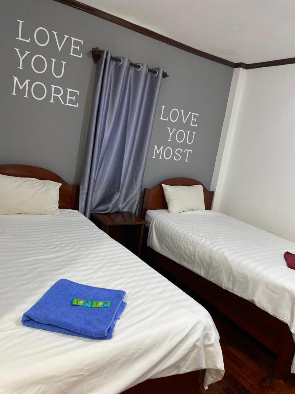 Davika Hotel Wientian Zewnętrze zdjęcie